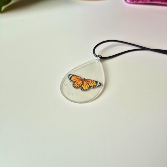 Frosted Monarch Butterfly Necklace - Picture 4 of 5
